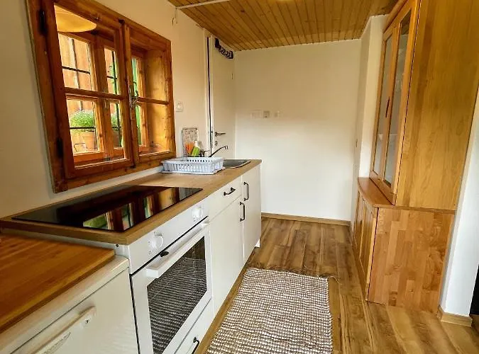 Hike&bike Above Valley בוהין